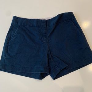 Vineyard Vines navy shorts